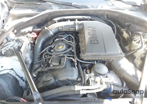 2013 BMW 535I xDrive z USA, uszkodzony, nr VIN WBAFU7C50DDU75092